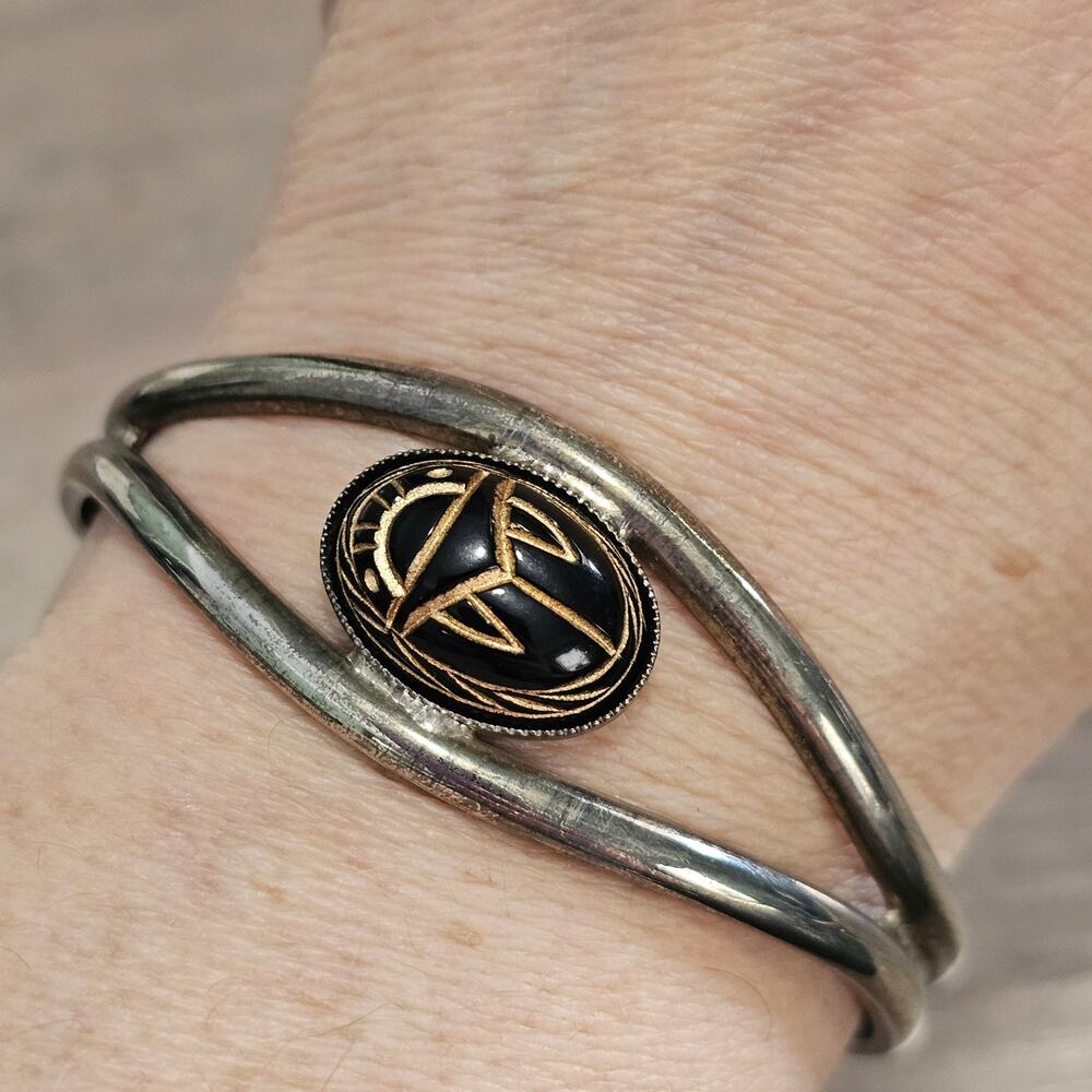 Vintage Scarab Cuff Bracelet Silver Tone Black Carved Floating Scarab